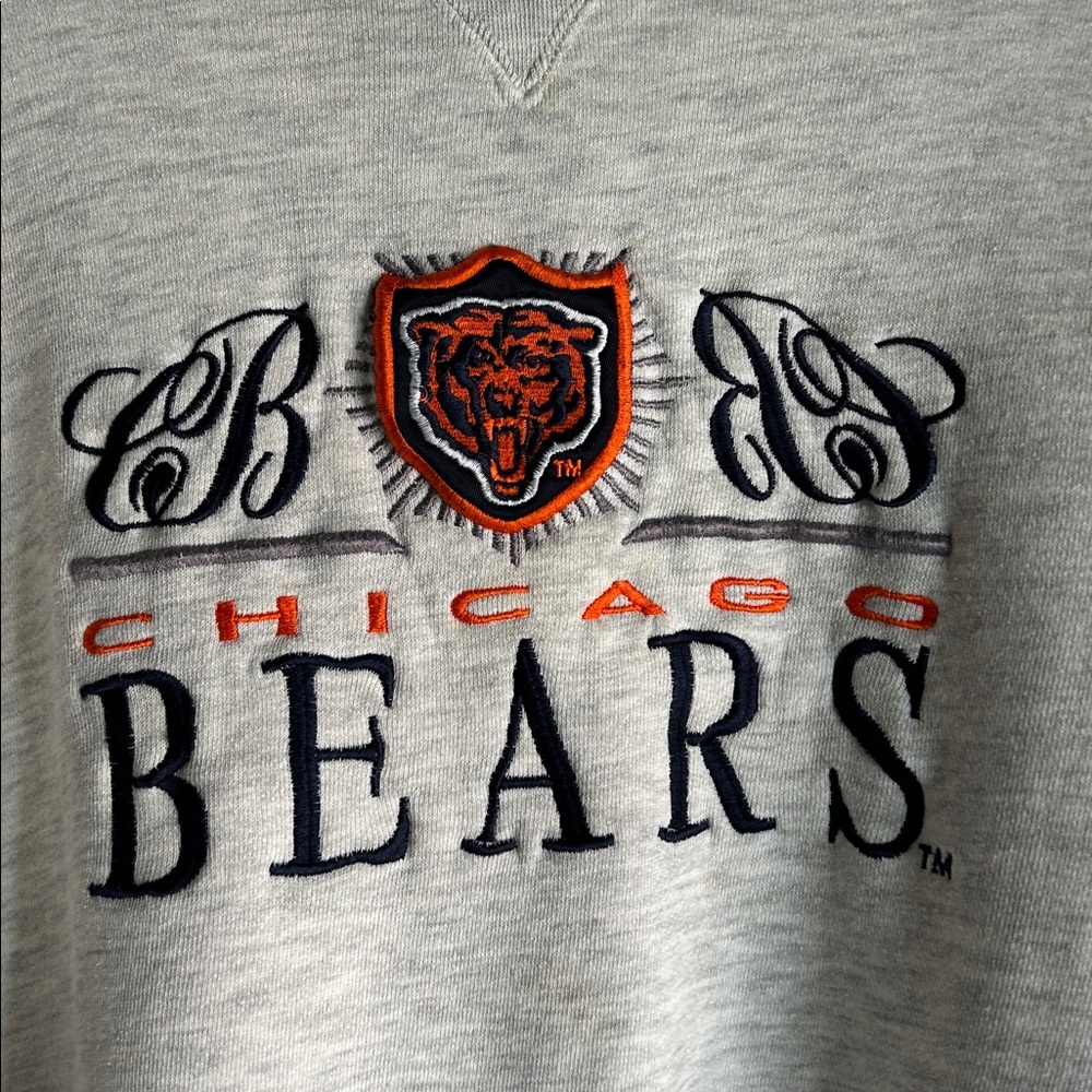 Vintage Gray Chicago Bears Embroidered Crewneck Sweatshirt - Picture 2 of 6